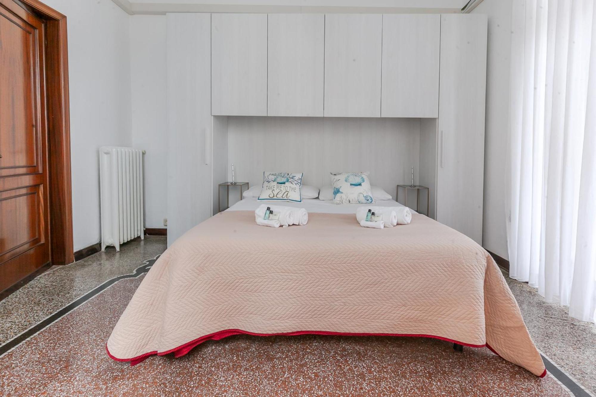 "Casa Franca" Sea Front With Wifi & Air Conditioning Savone Extérieur photo